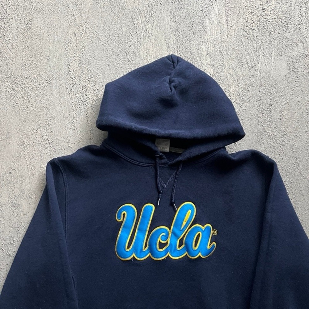 Vintage UCLA Hoodie Men Medium Navy Blue 2000s Russell Athletic Embroidered Logo - Picture 2 of 8